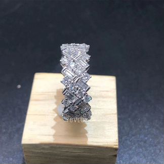 Обручальное кольцо Cartier Reflection 3.5 ct