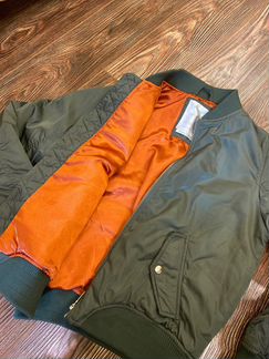 Куртка бомбер женская