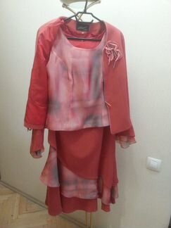 Костюм женский