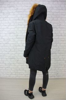 Парка с натуральным мехом