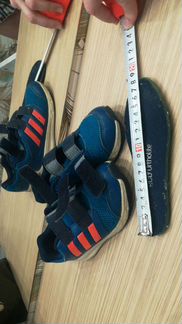 Кроссовки adidas 28