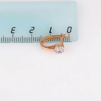 Серьги из золота с фианитами