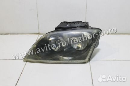 Фара Chrysler Pacifica 2003+